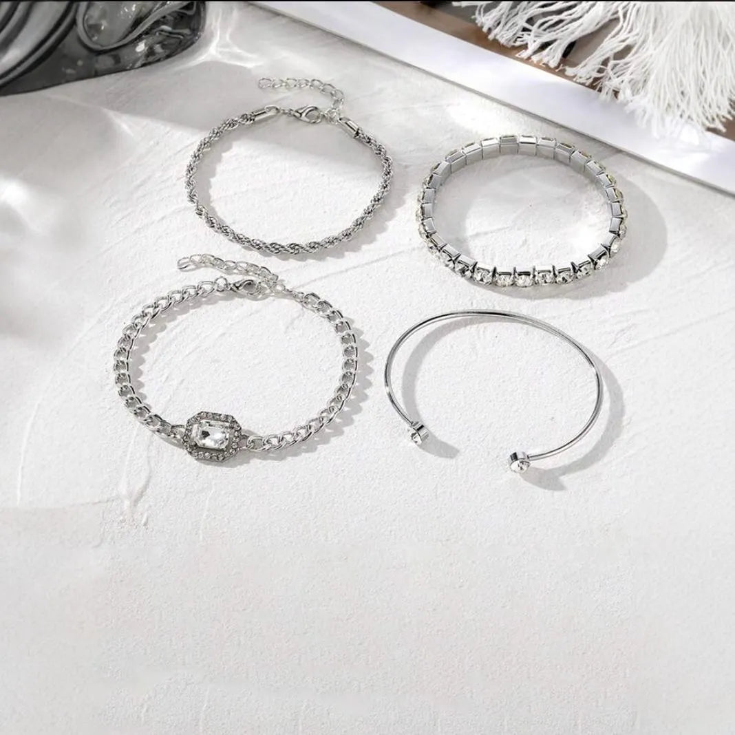Women's geometric retro alloy bracelet set with square diamond patterns in gold or silver four-piece collection