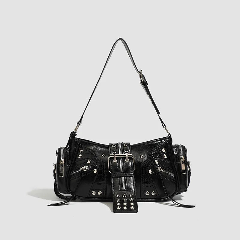 Black retro dumpling-shaped handbag with oil wax leather exterior and multiple internal compartments