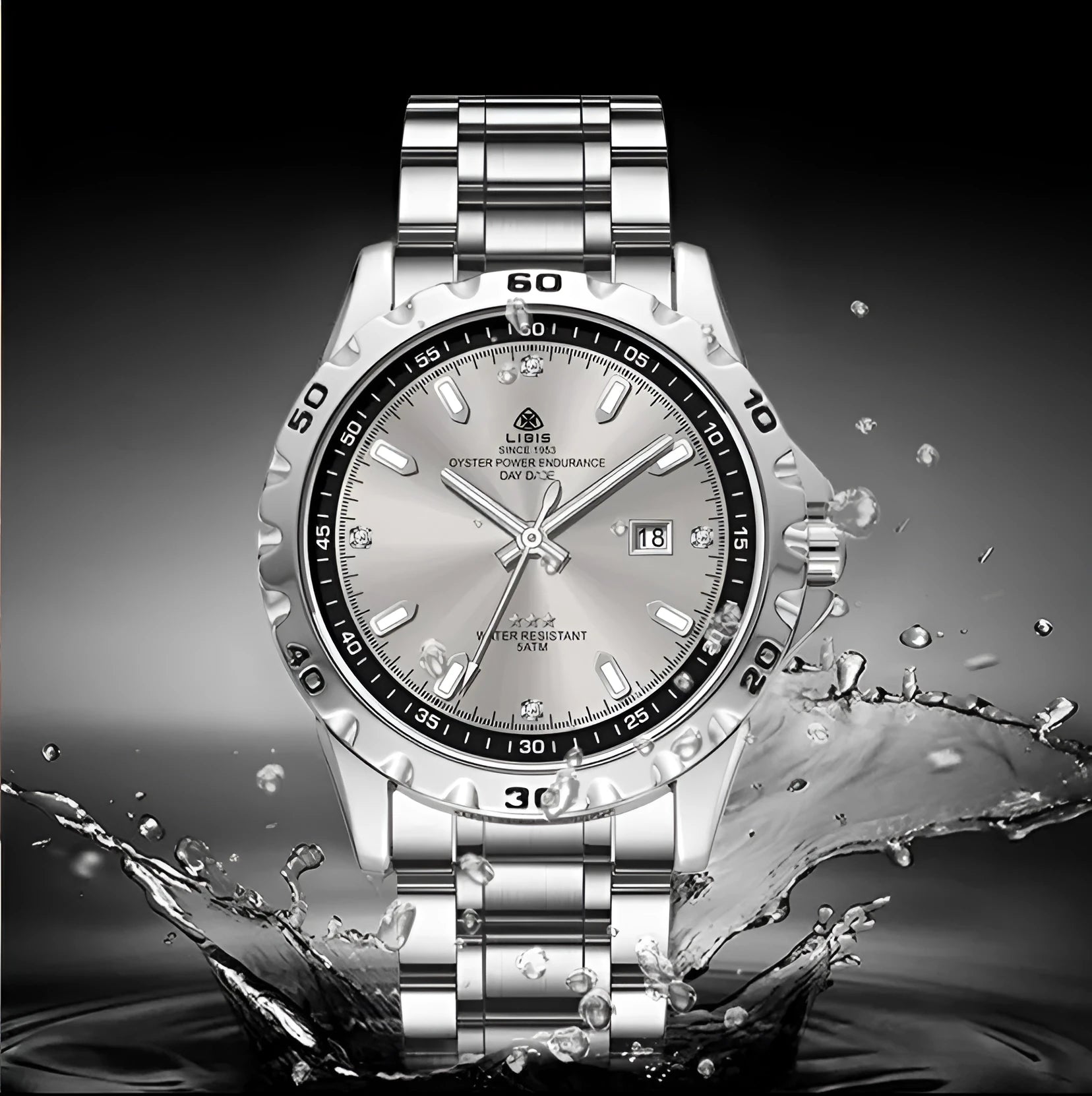 Men's silver quartz watch with luminous hands and stainless steel strap