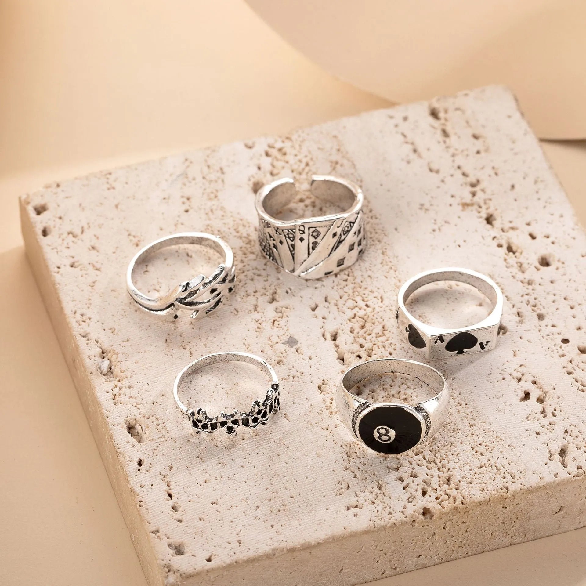 Black alloy poker ring with retro spade card design for women, adjustable size