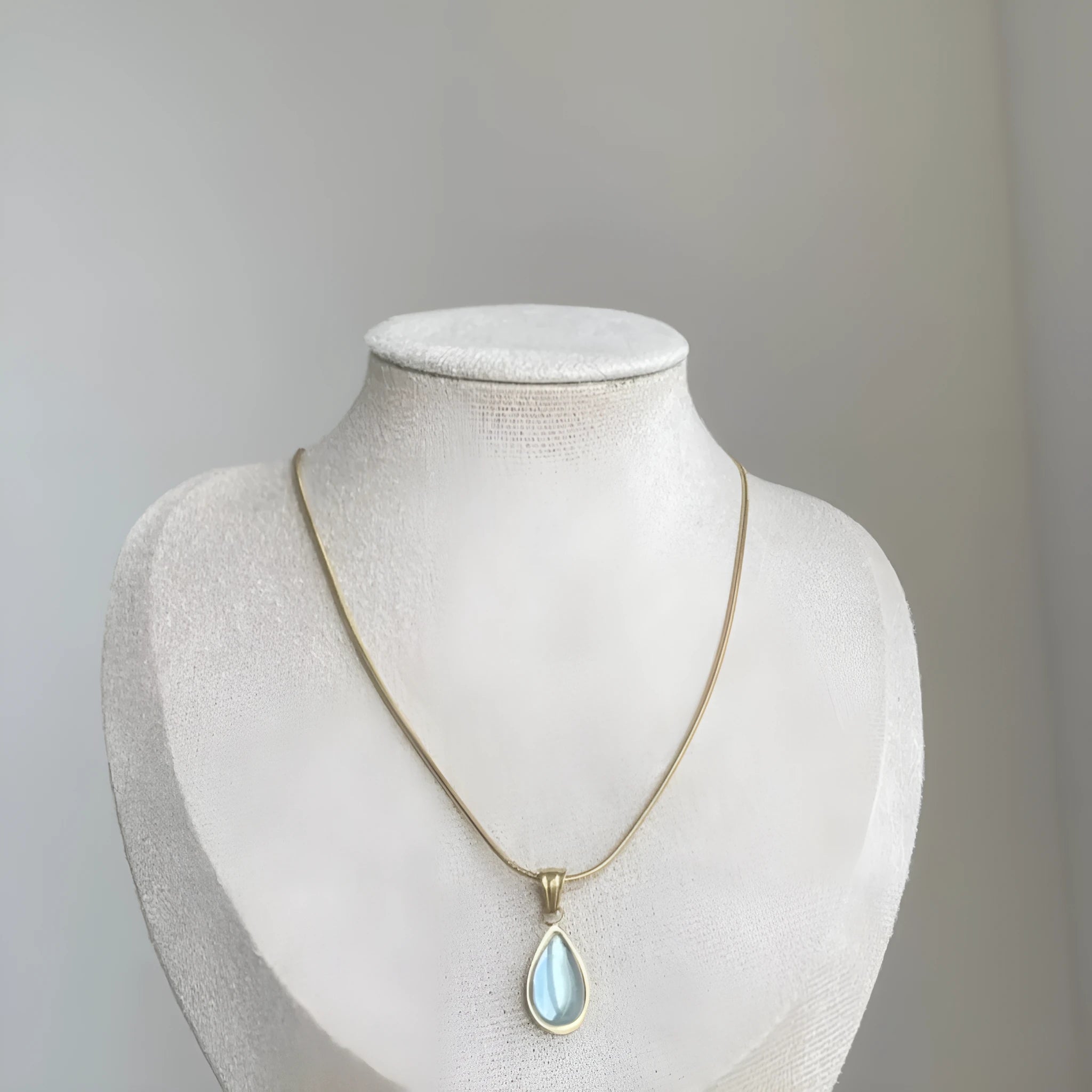 Retro water drop necklace with mixed gem pendant on titanium steel snake bones chain
