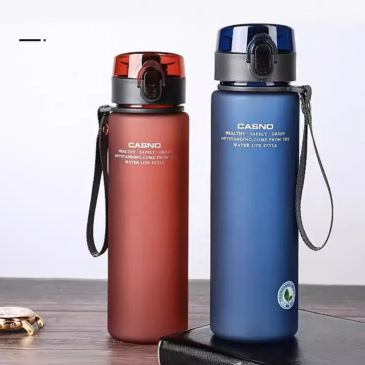 Cassino portable sports cup in grey, blue, green or wine red, 560ml or 400ml, with lanyard and leak-proof seal