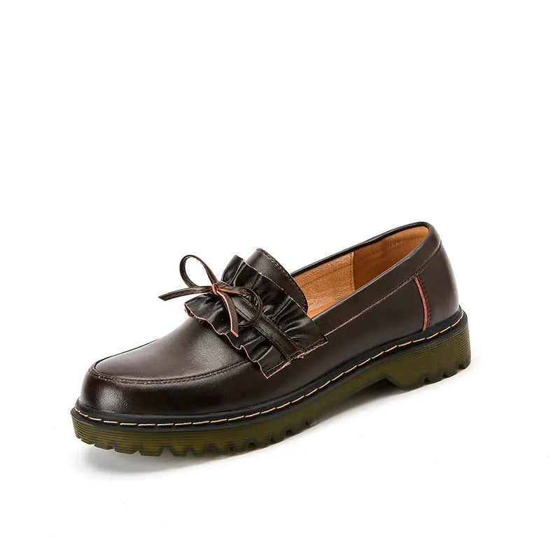 British style women's black leather shoes with chunky flat heel and round toe