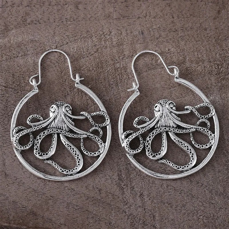 Antique silver octopus earrings with retro styling on zinc alloy construction