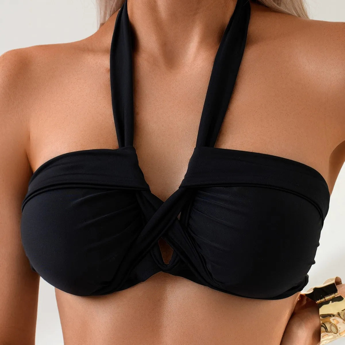 Black backless swimming bikini with briefs style and solid colour pattern