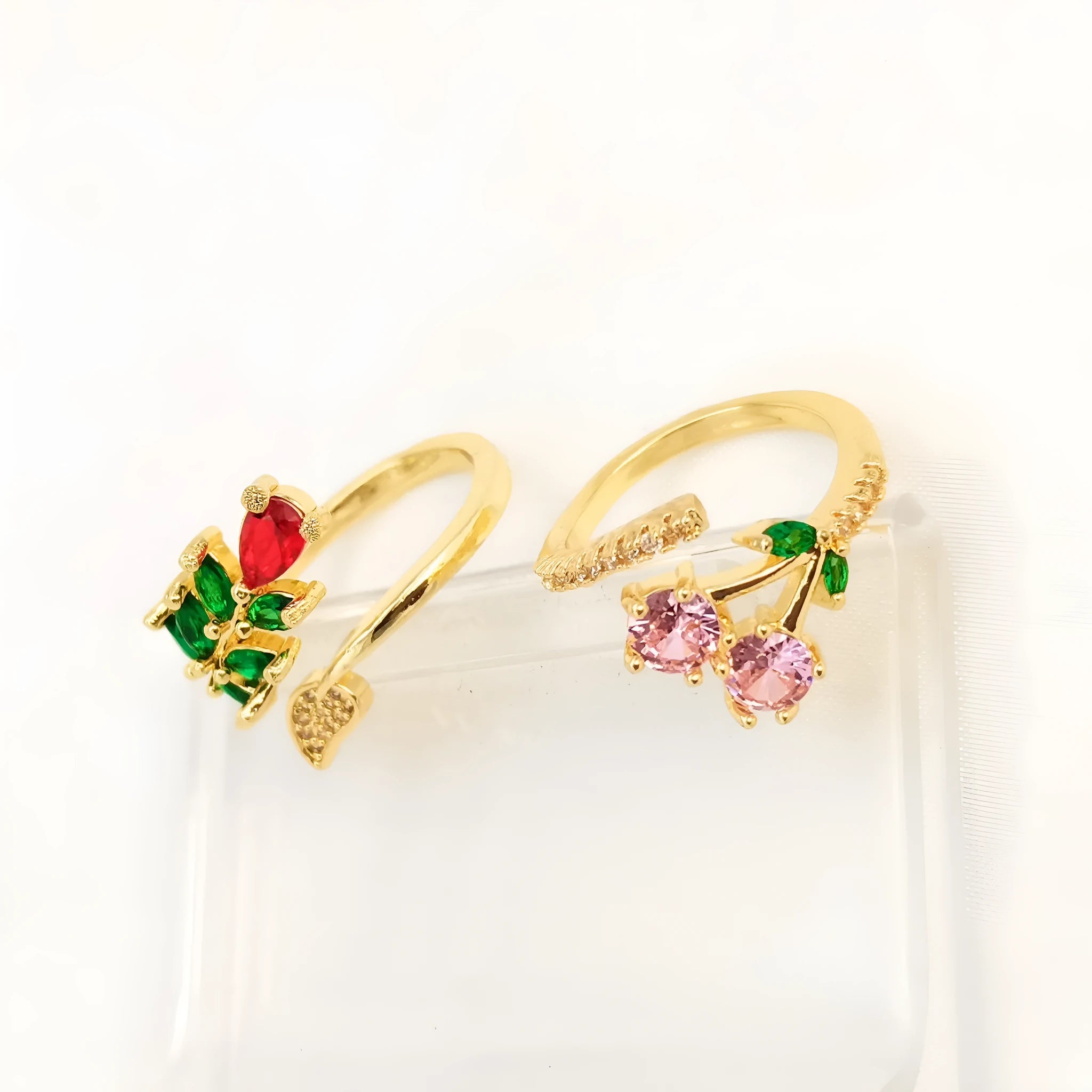 Women's copper gold-plated open ring with leaf geometric pattern and zircon stone accents