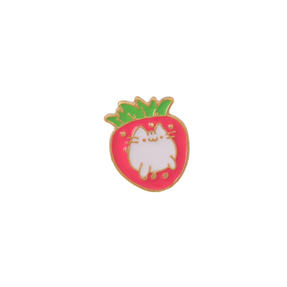 Alloy metal brooch showing a cute cat figure with a strawberry cake and dripping oil decoration.