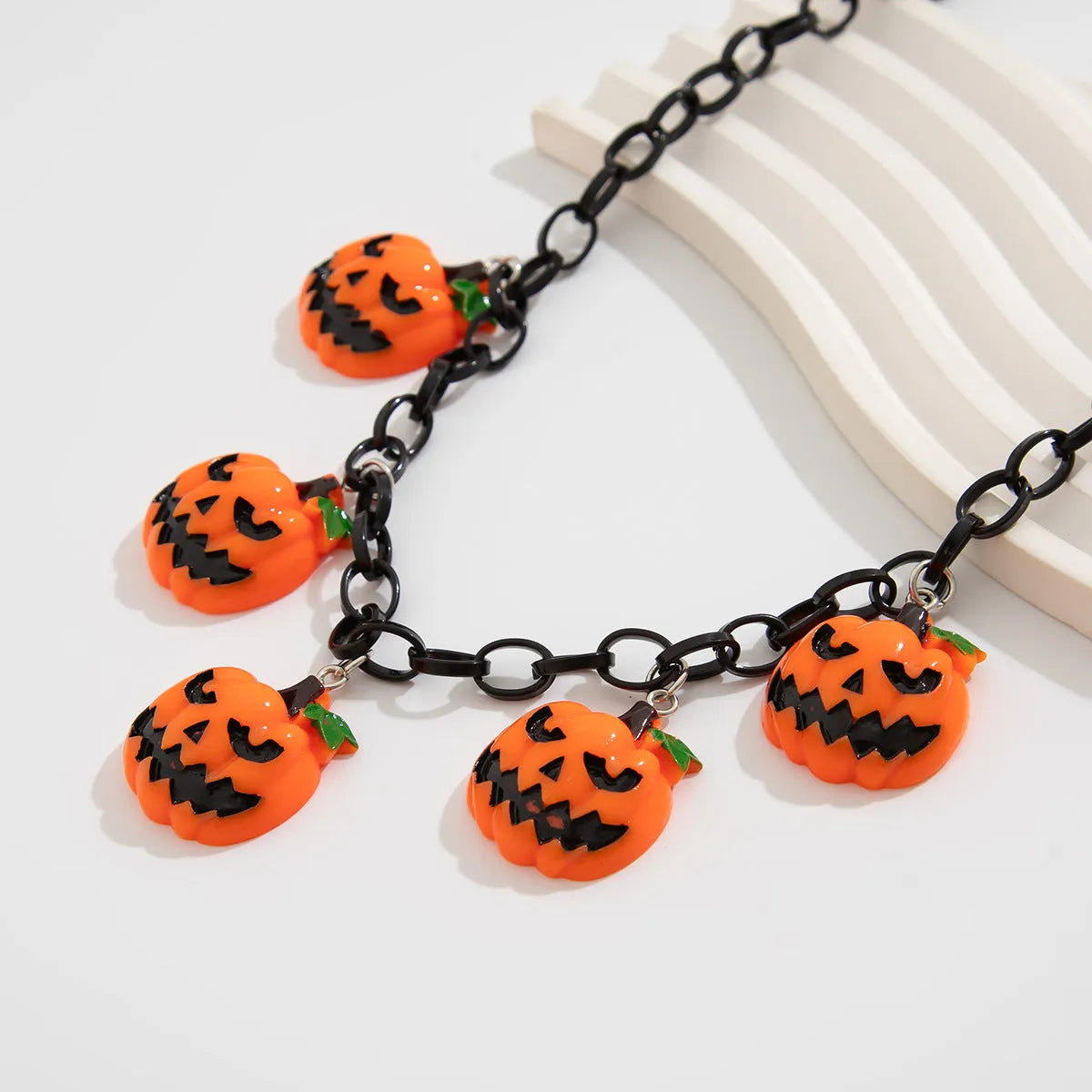 Halloween pumpkin ghost necklace with acrylic cartoon character pendant and mixed colour finish