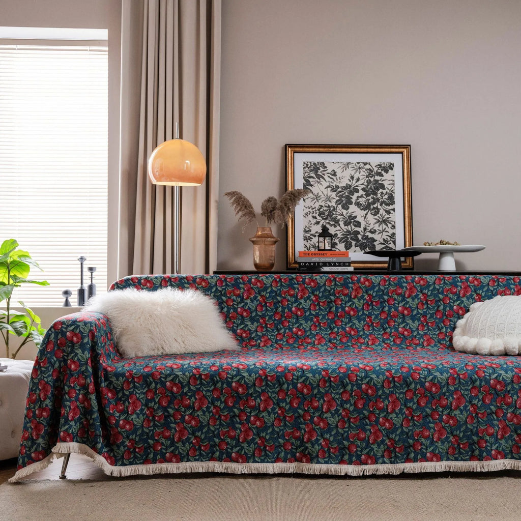 American country style jacquard patterned sofa cover in polyester cotton fabric on a sofa.