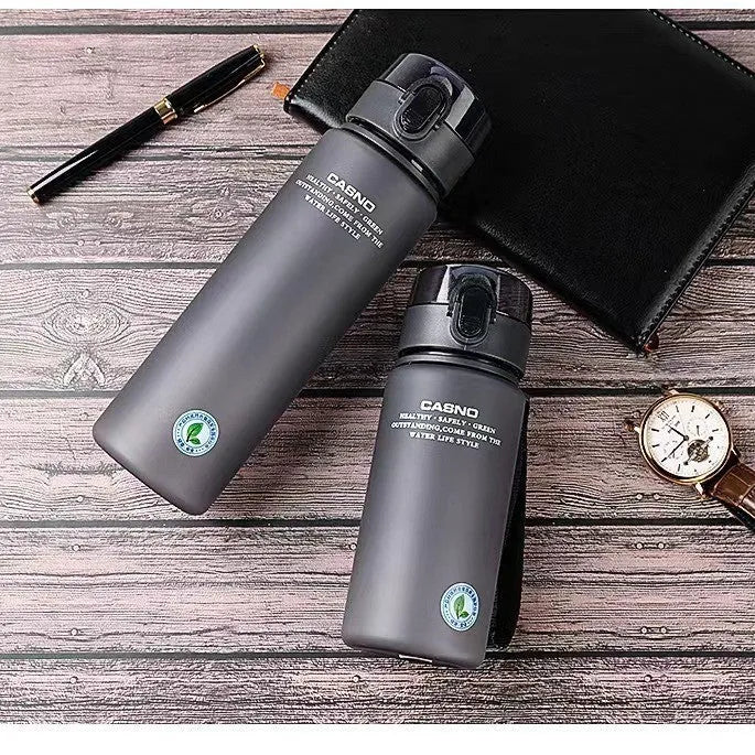 Cassino portable sports cup in grey, blue, green or wine red, 560ml or 400ml, with lanyard and leak-proof seal