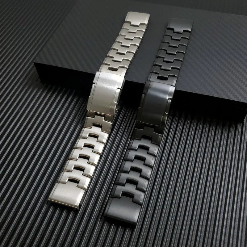 Garmin Jiaming Fenix watch strap in silver, black and titanium colours showing 22mm and 26mm width options