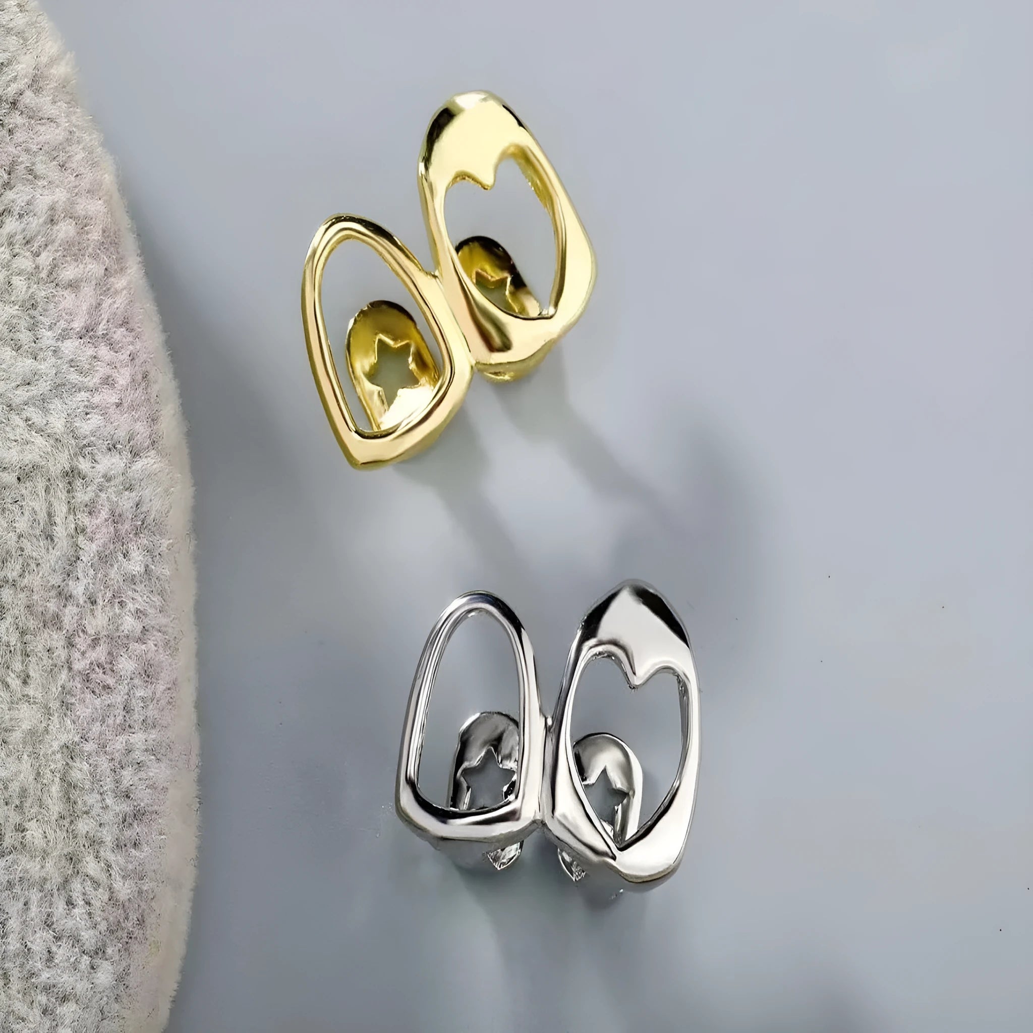 Hollow-out love double fight heart-shaped tooth socket in gold copper electroplating