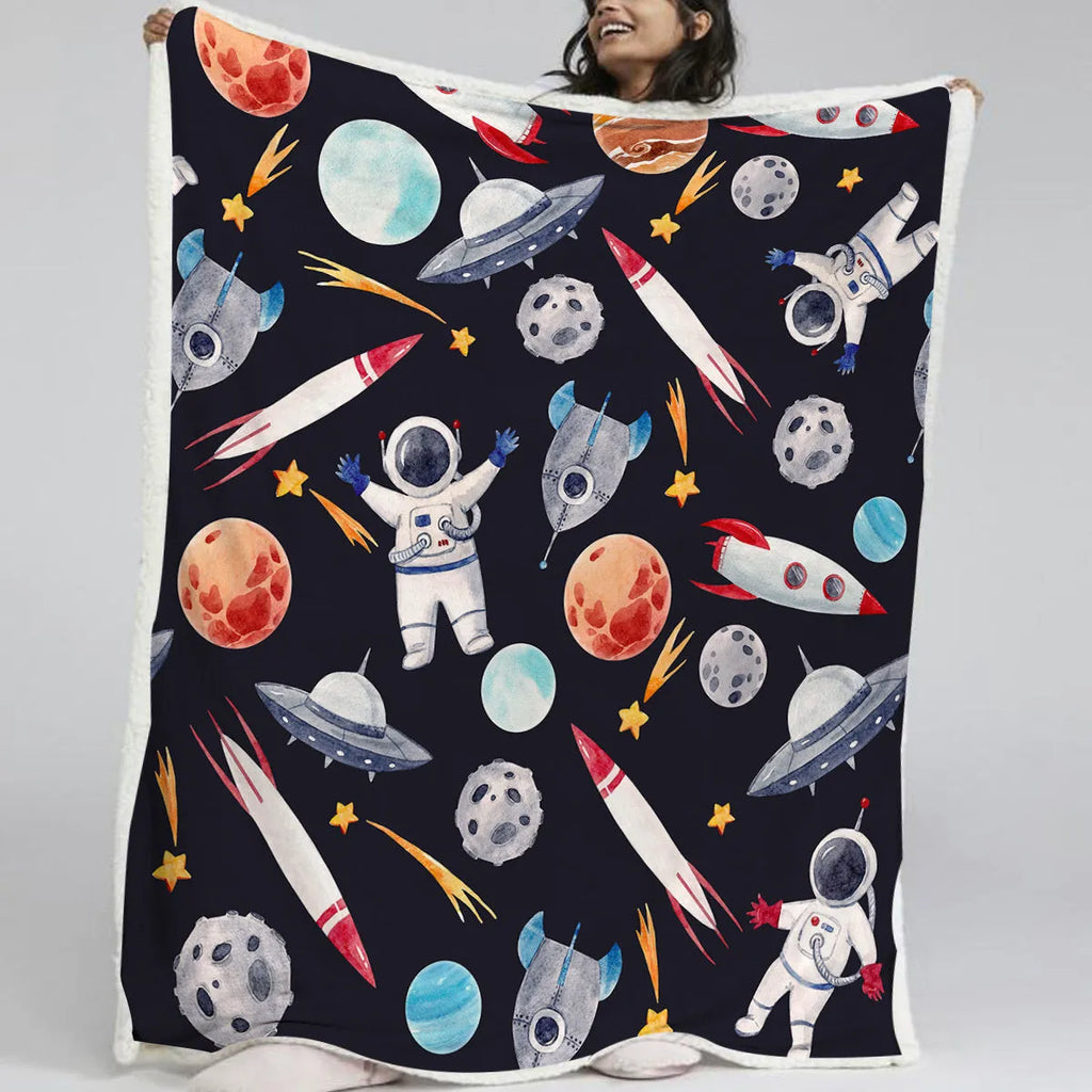 Black astronaut themed lamb wool blanket with soft sherpa fleece and hemmed edges, available in 130x150cm or 150x200cm.