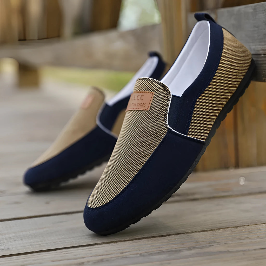 Men's grey and khaki canvas board shoes with round toe and rubber sole