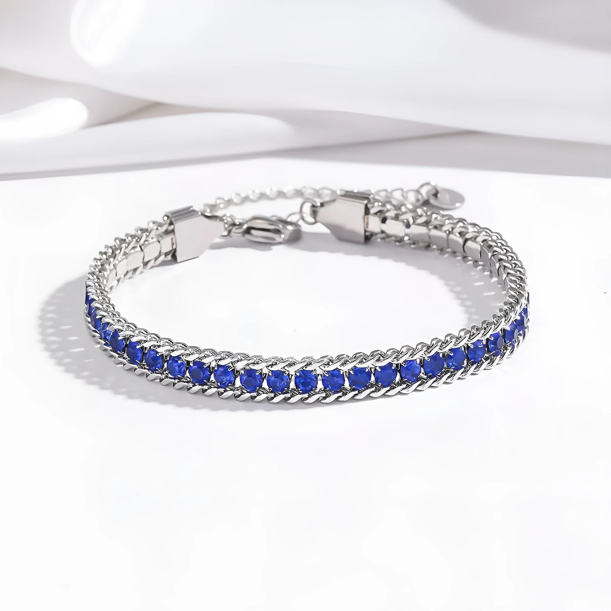 Women's full diamond pattern stainless steel electroplated bracelet TT0269 colour minimalist design