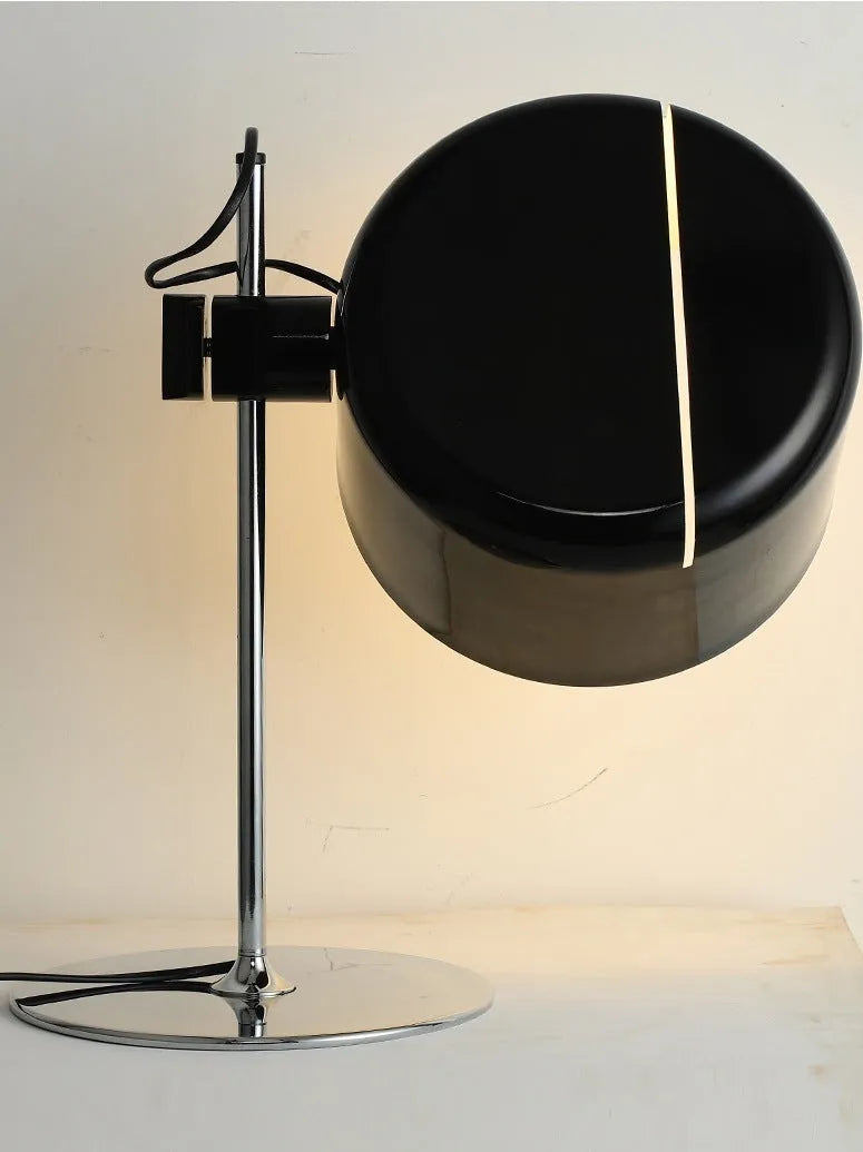 Modern simple table lamp with carbon steel and aluminium base, 35cm by 48cm, in white finish