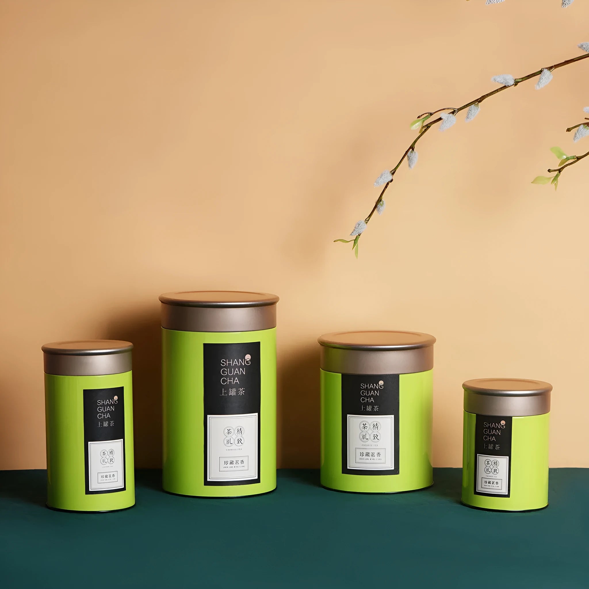 Green tin can tea storage container with sealed lid showing 150ml capacity measurements