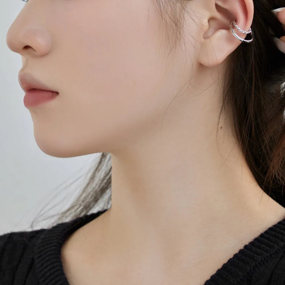 S925 sterling silver U-shaped ear clip with platinum electroplated finish and double layer geometric design