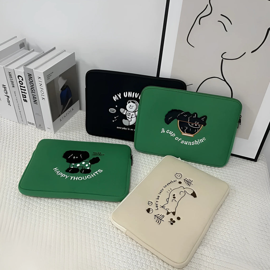 Cute laptop inner bag with animal pattern, green cat design, polyester material, anti-fall shockproof, fits 13.3-15.6 inch notebooks