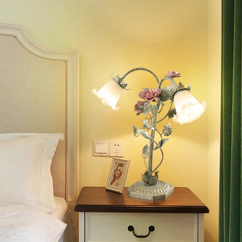Pastoral flowers and plants bedside table lamp in single or double-headed style with warm light