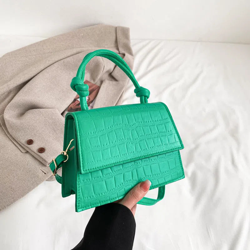 PU commuter underarm bag for women, horizontal rectangle shape with single shoulder strap, available in nine colours