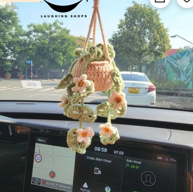 Knitted wool car plant decoration with green and white pattern, 8cm basin and hanging cord
