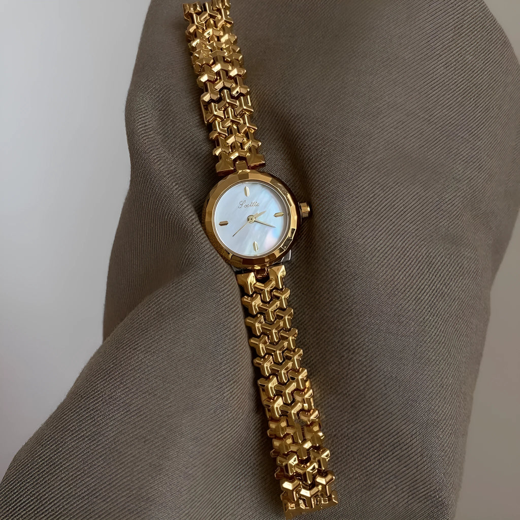 Women's fashion alloy watch ASG33 with white shell dial and gold strap, 8mm thickness