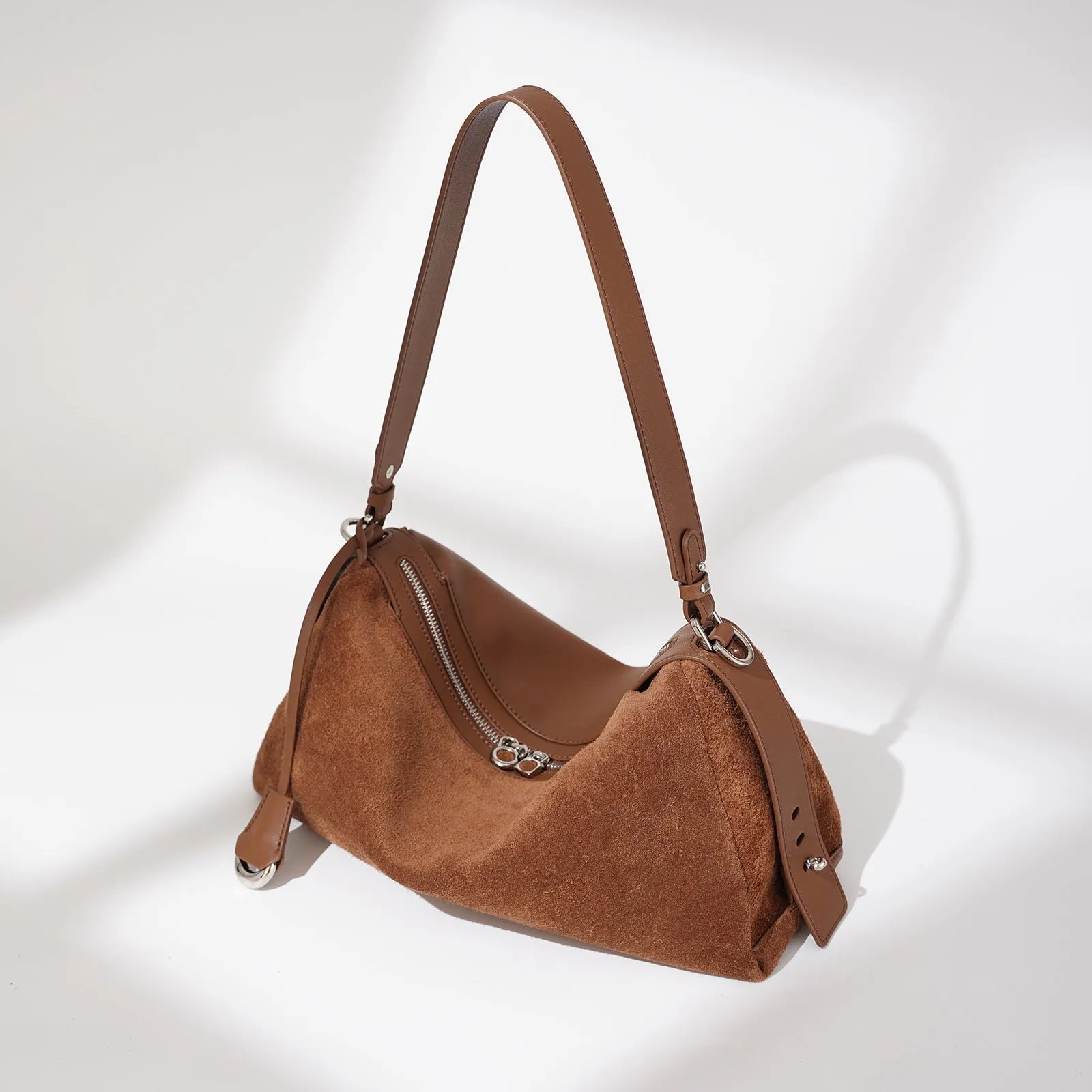 Genuine leather tote handbag in caramel colour, first layer cowhide, horizontal square shape with single shoulder strap