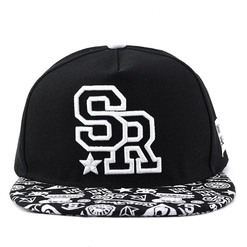 Cotton baseball cap with embroidered letters in black and white colour options