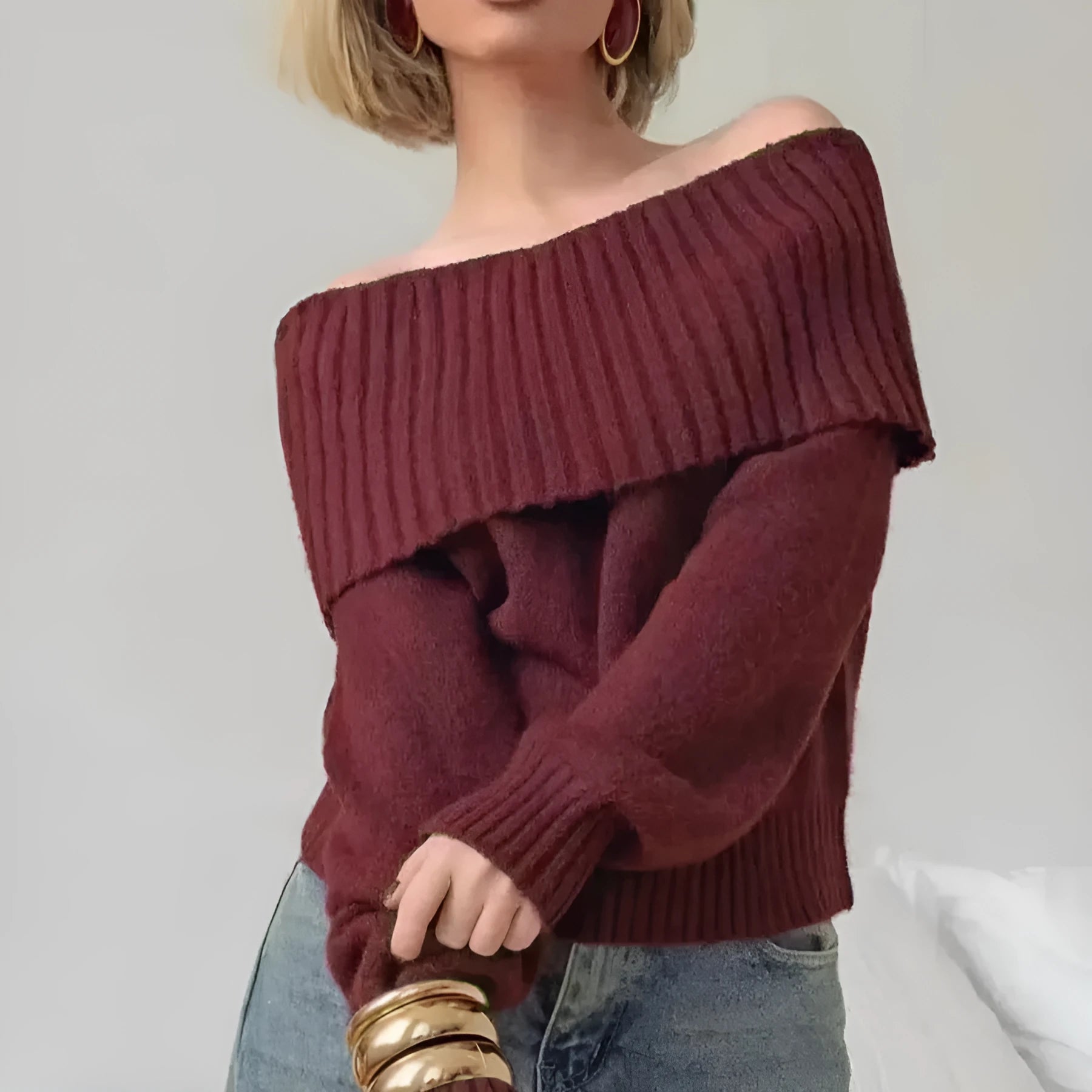 Grey off-the-shoulder strapless pullover sweater with 3D pattern and regular sleeves