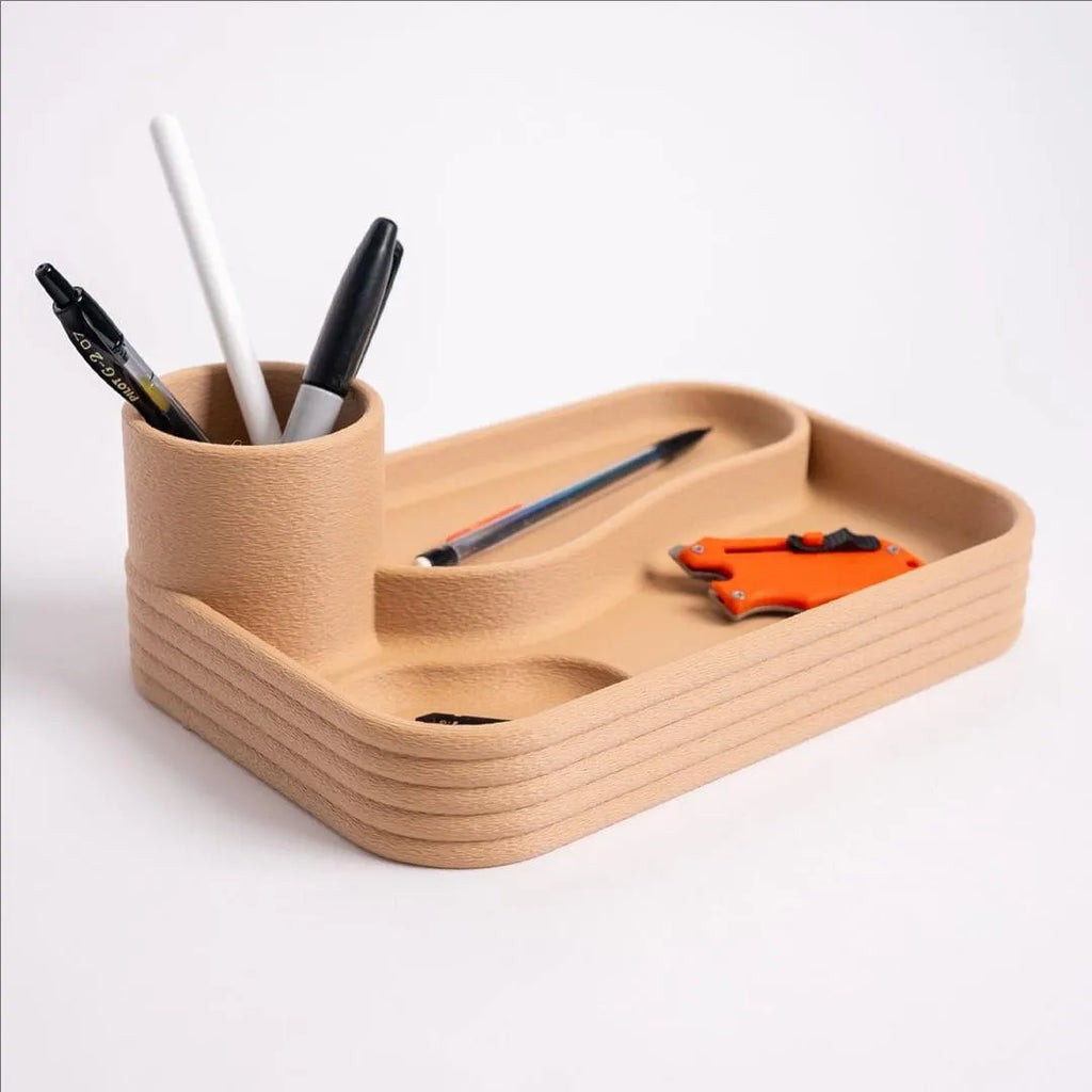 Plastic desktop storage box in modern simplicity style, 24x16x8cm, for remotes, cosmetics and cables