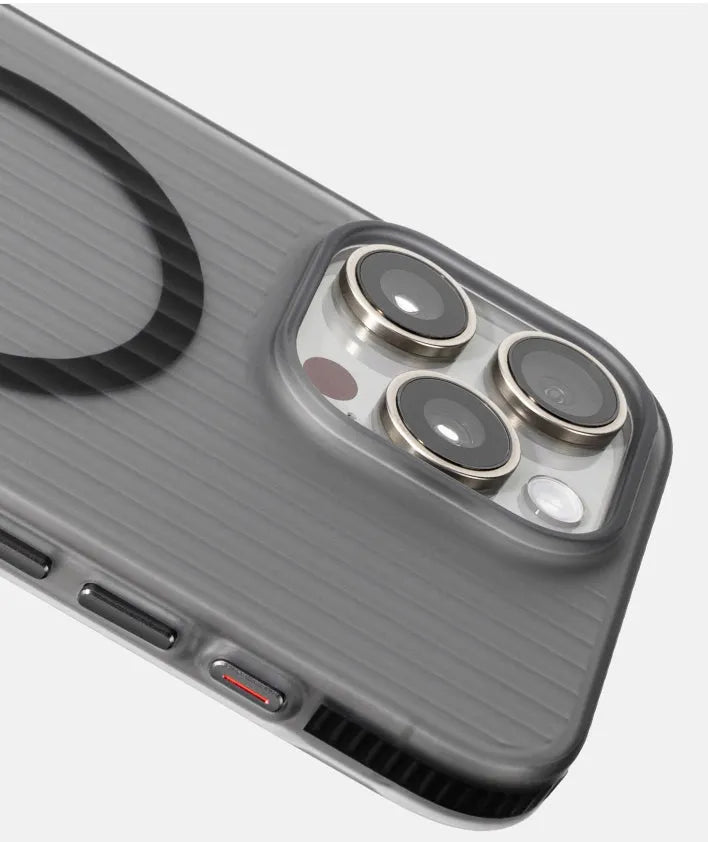 Magnetic phone case for iPhone 13 14 15 drop-resistant striped PC hard shell with anti-slip bars black