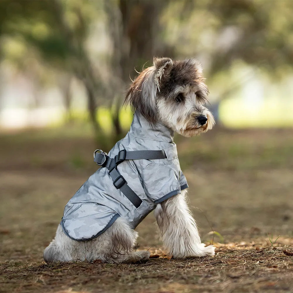 Waterproof polyester dog raincoat for small breeds with two legs in camouflage colour