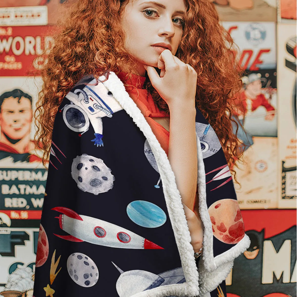 Black astronaut themed lamb wool blanket with soft sherpa fleece and hemmed edges, available in 130x150cm or 150x200cm.