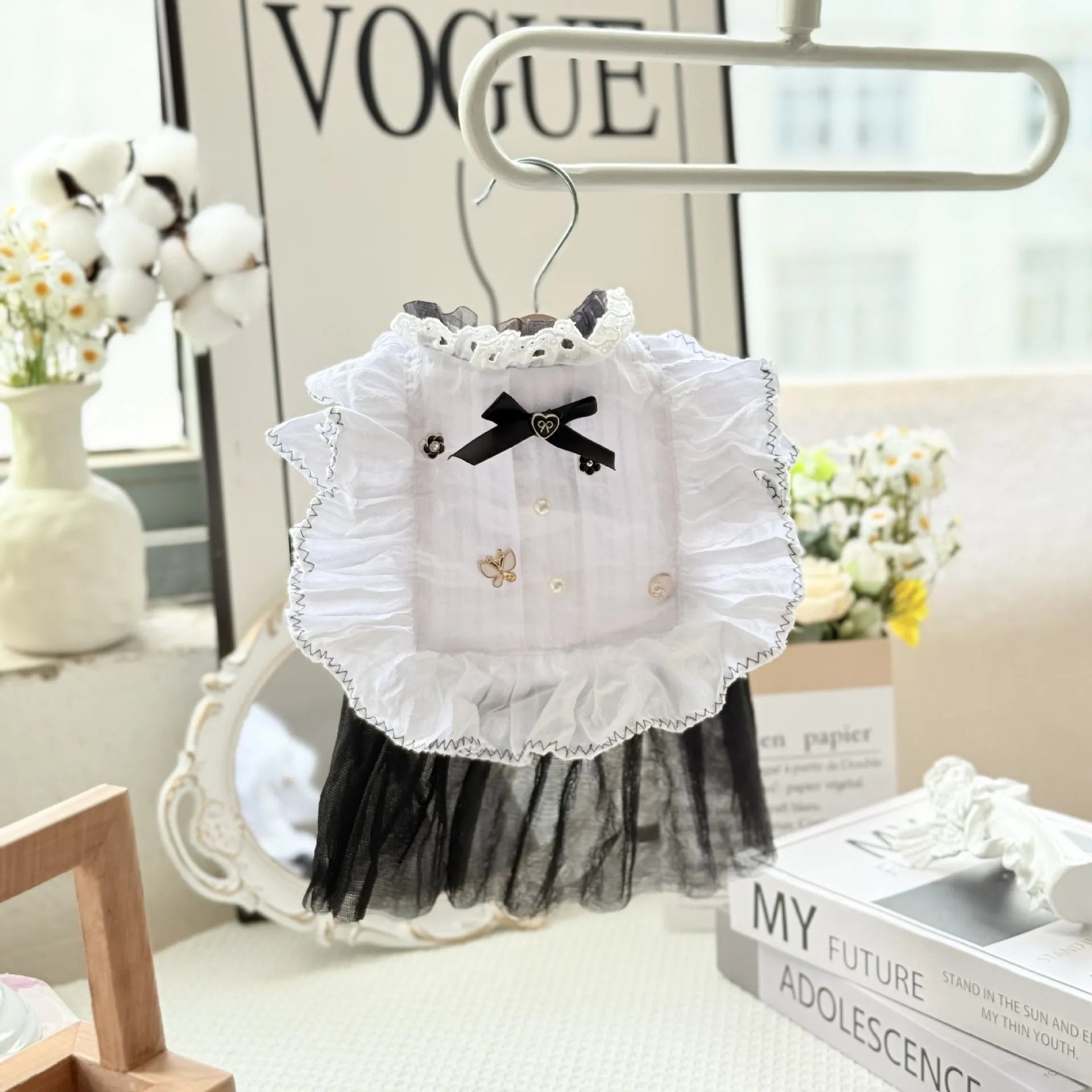 White yarn skirt princess style dog clothing on mannequin showing gauze skirt design