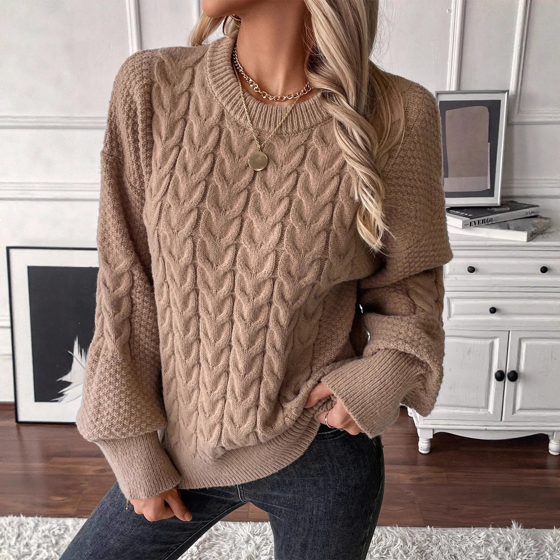 Women's loose sweater with twisted thread texture in khaki colour, round neck design