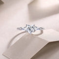 Heart-shaped moissanite wedding ring set in S925 silver with platinum plating, ring sizes 5-9, gift box