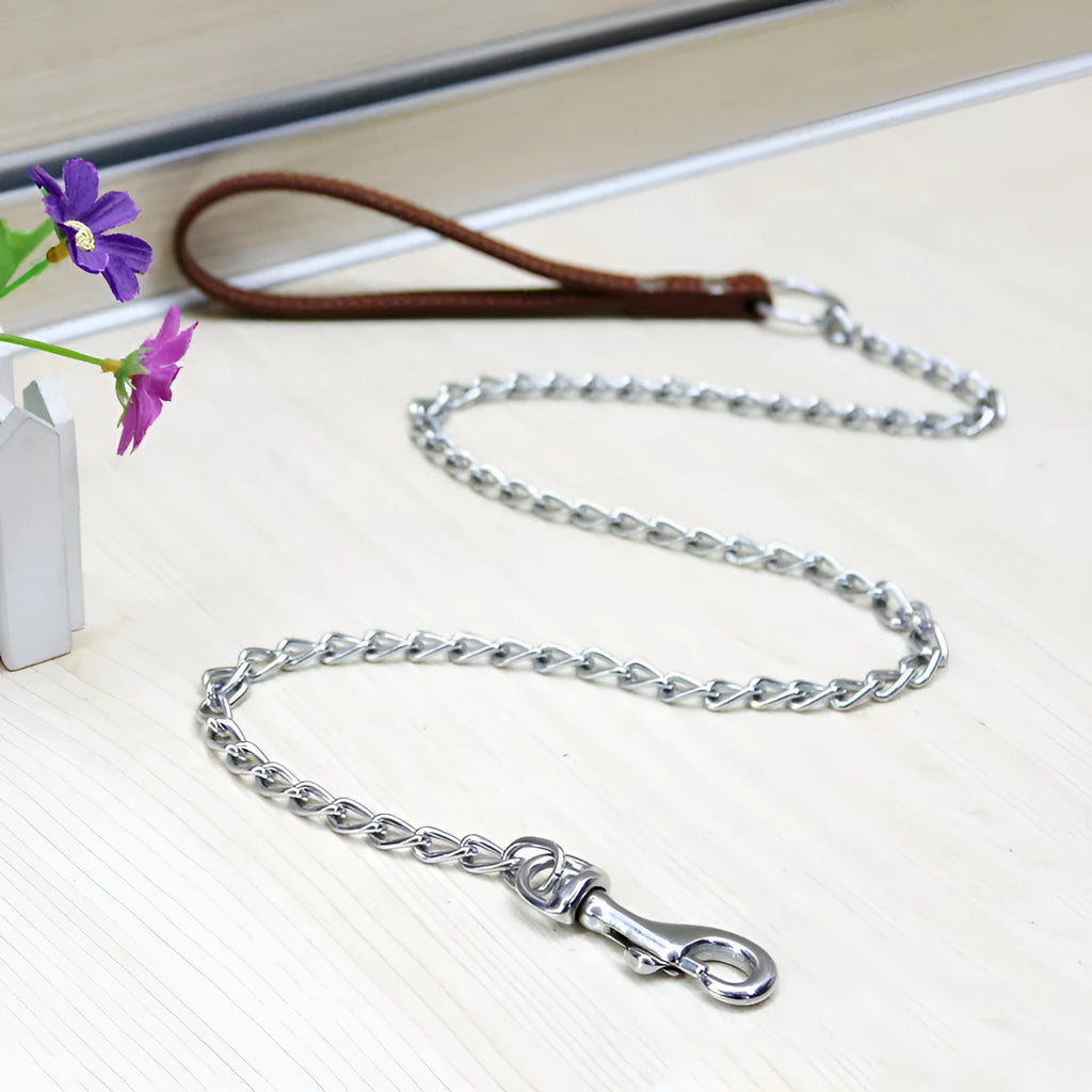 Dog traction chain with iron chain and PU handle in black, 1.2m length