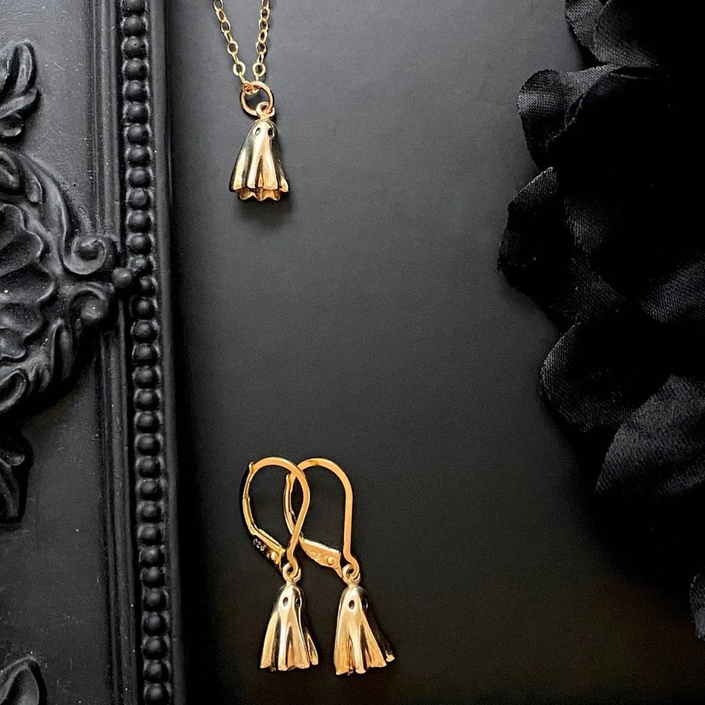 Ghost pendant necklace with twisted stainless steel chain and titanium steel pendant