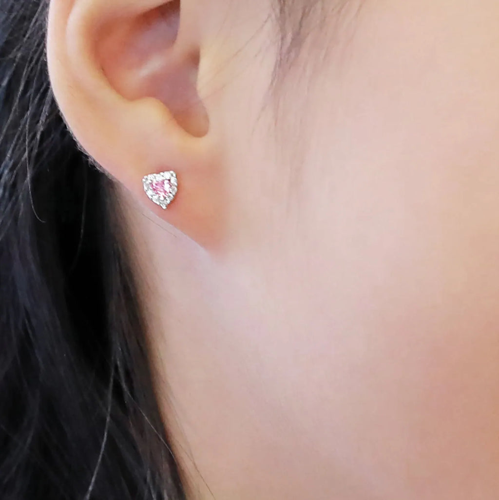 925 silver heart stud earrings with zircon detail in white or pink diamond colour