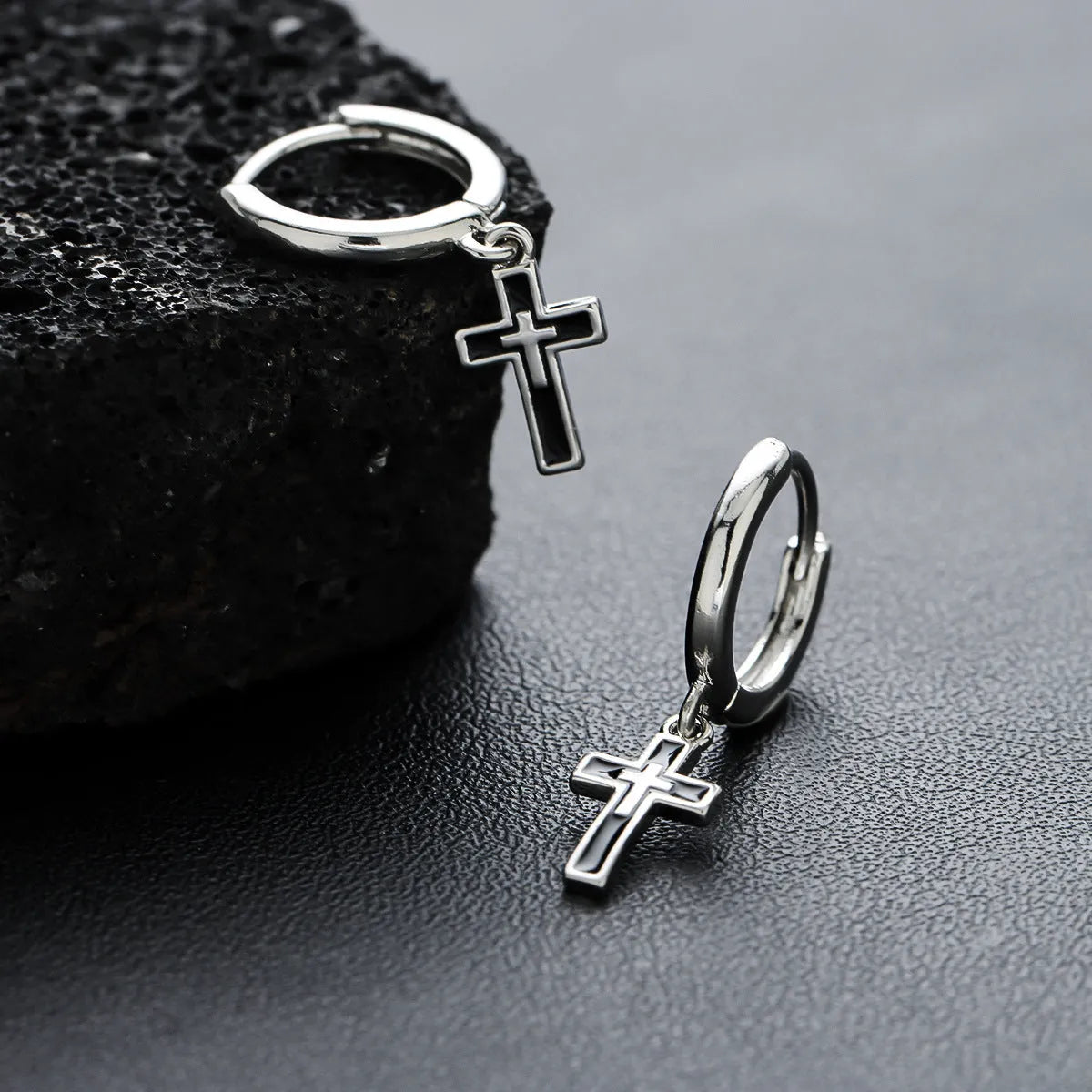 Silver plated unisex cross earrings in geometric retro style X356-A