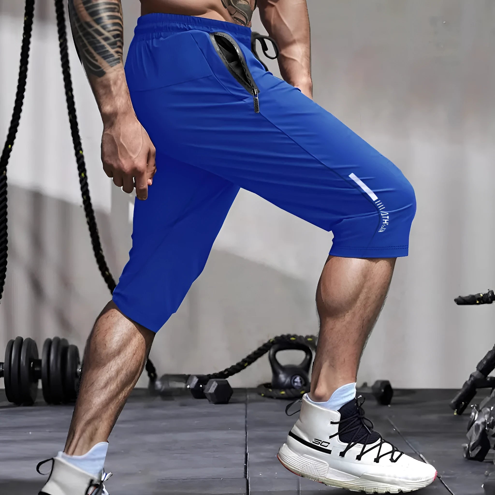Men's ice silk cropped sports pants in straight-leg style with quick-drying nylon fabric