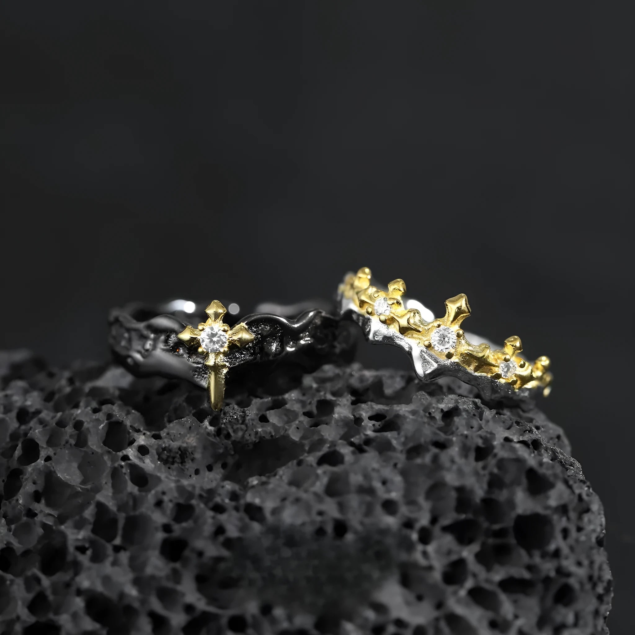 Adjustable opening silver ring with princess knight couple minority design in white gold or black gold colour
