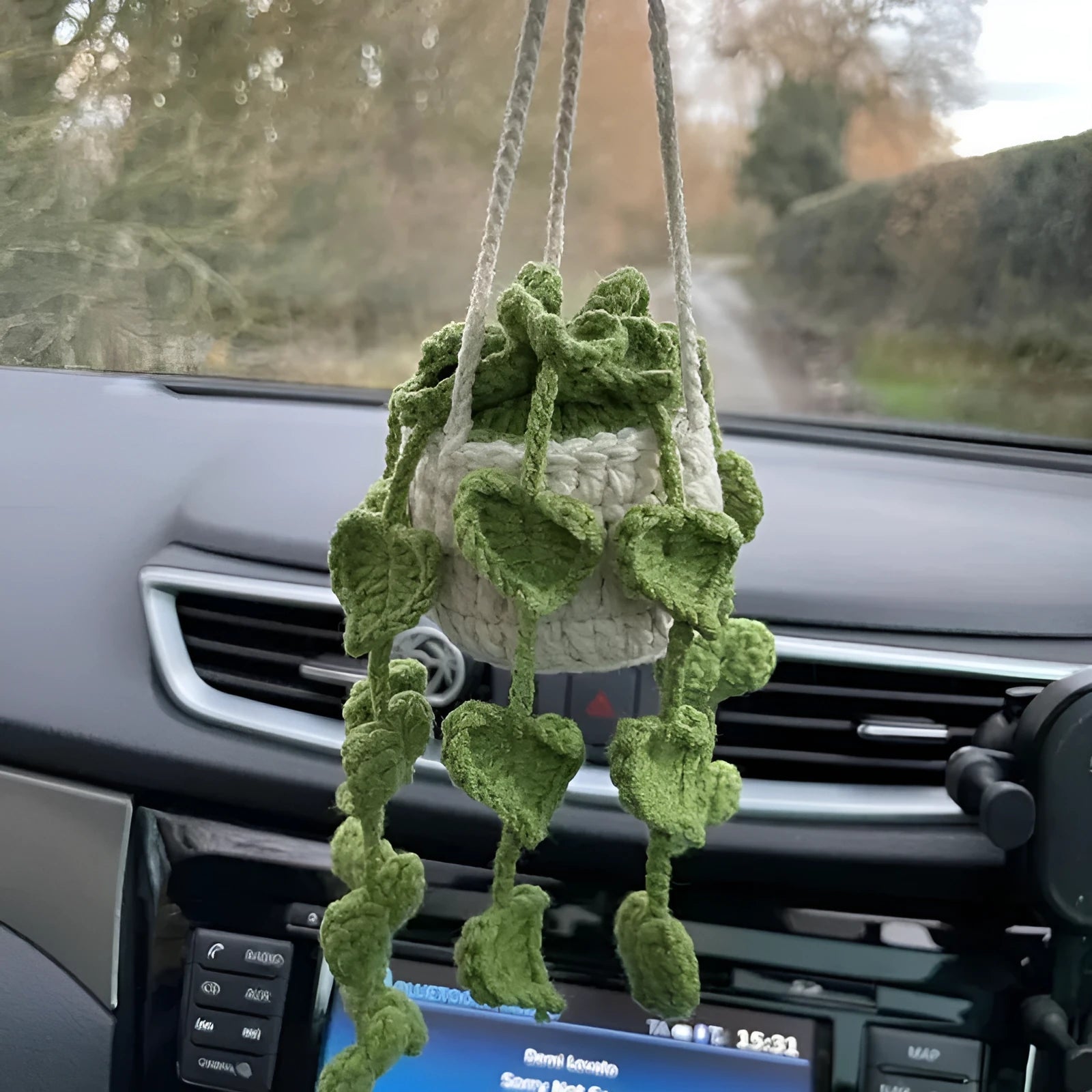 Knitted wool car plant decoration with green and white pattern, 8cm basin and hanging cord