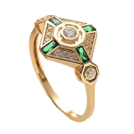 Square emerald green electroplated gemstone ring for women in Ins style.