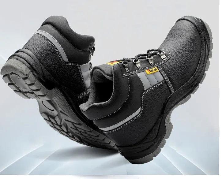 Men's black steel toe safety boots with cowhide leather upper and high-top design