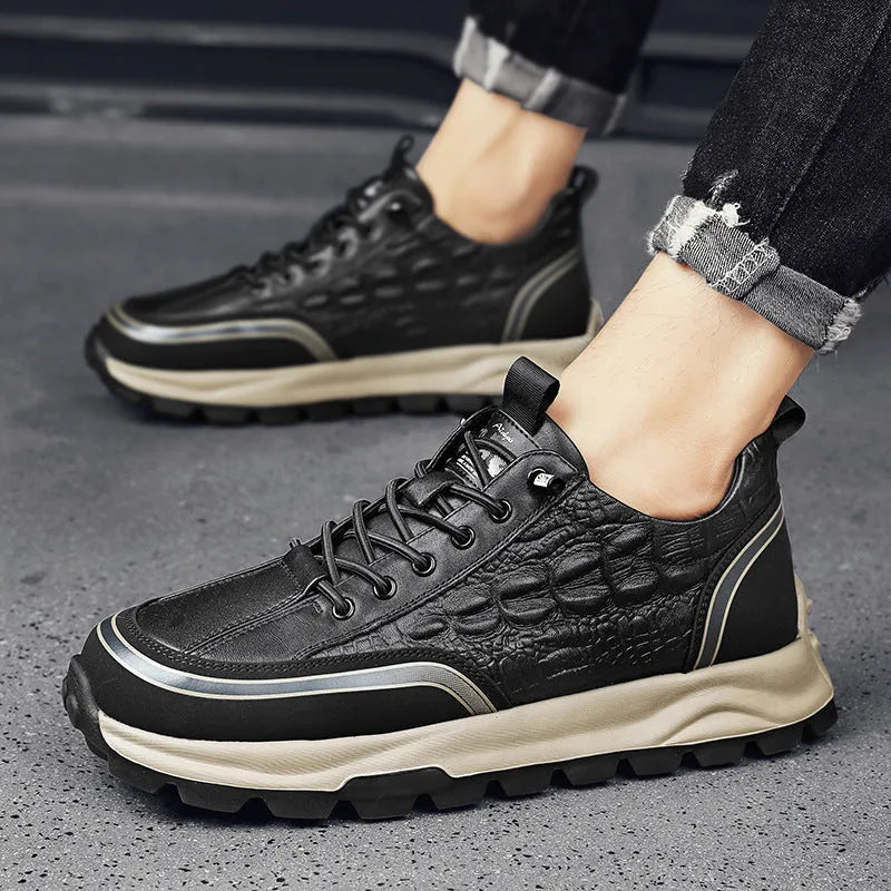 Men's business casual flat leather shoes round toe lacing low heel artificial PU black brown