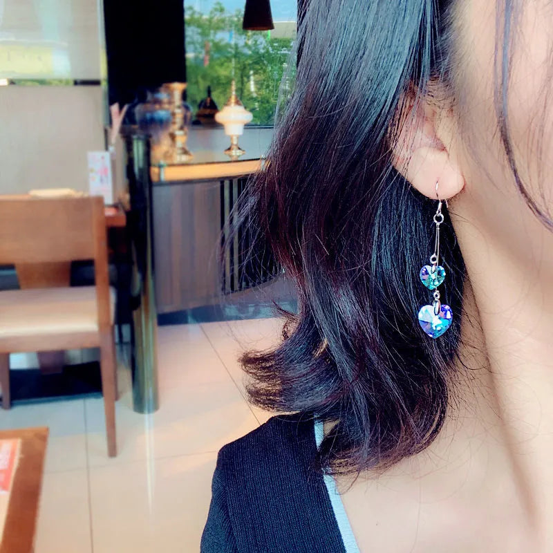 Heart-shaped love bear earrings in electroplated alloy with purple, blue and white inlaid stone options