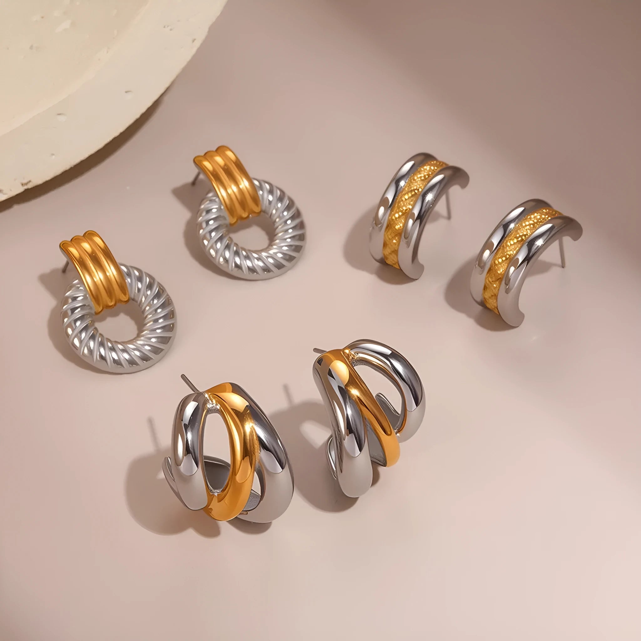 Stainless steel geometric earrings for women with 18K gold and silver colour matching round ring line design