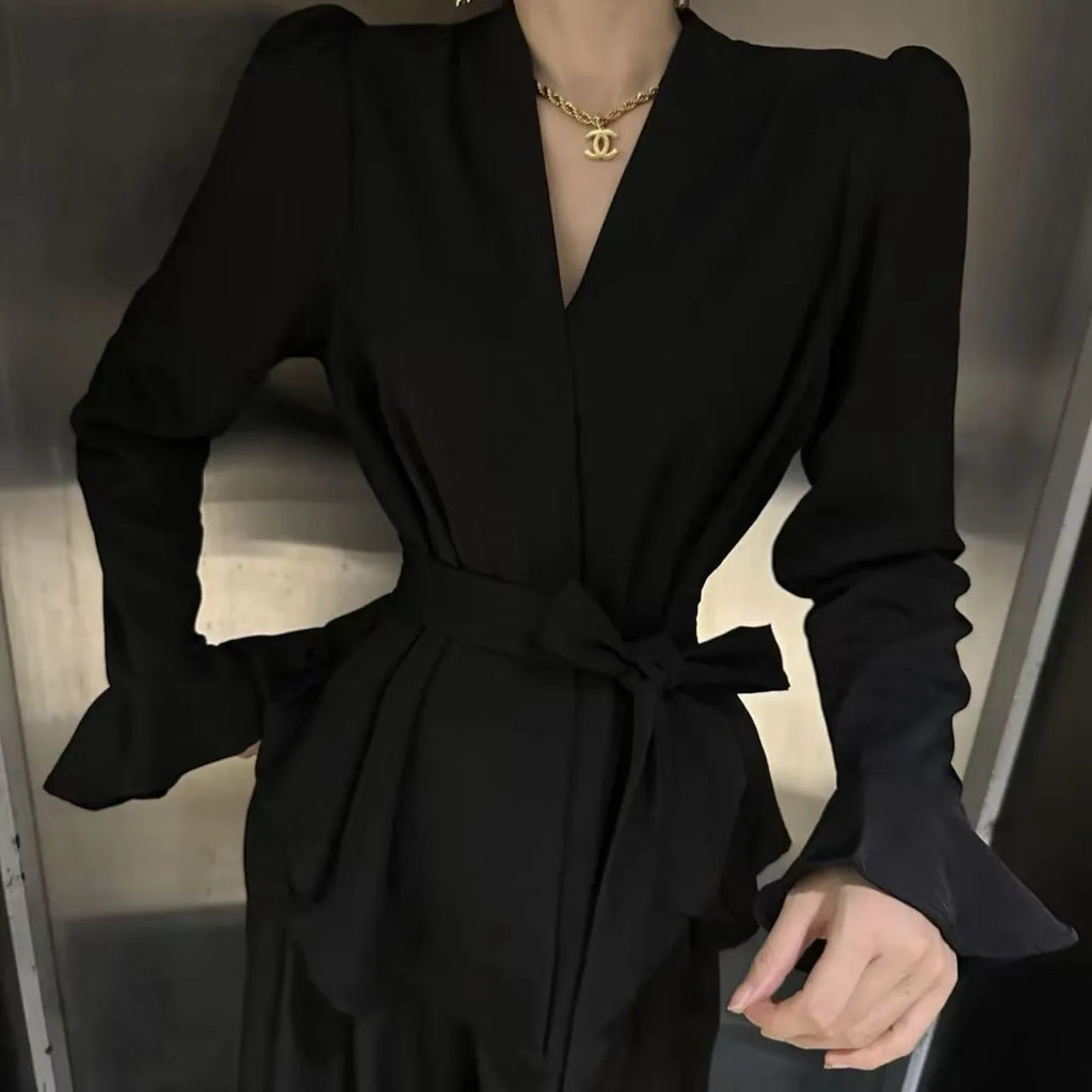 Women's French-style shirt with irregular collar and bell sleeves in various colours